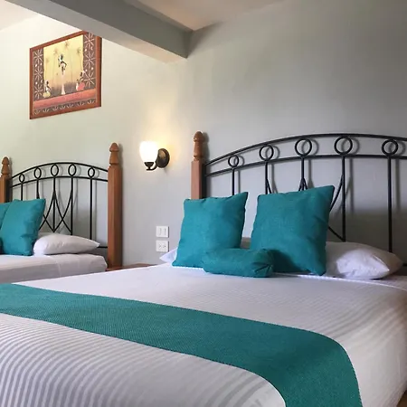 Hotel RV Park San Ramón San Miguel de Allende Habitación foto