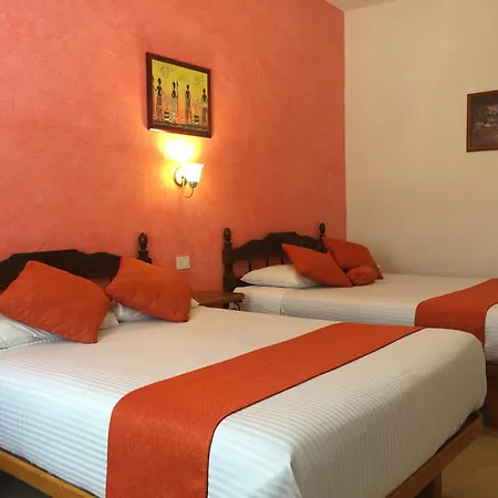 Hotel RV Park San Ramón San Miguel de Allende Habitación foto